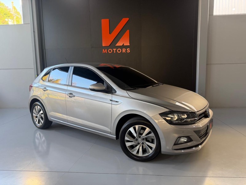 polo 1.0	200 tsi highline automatico  2018 carlos barbosa