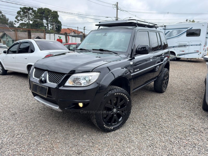 pajero tr4 2.0 4x4 16v 140cv flex 4p automatico 2012 canela