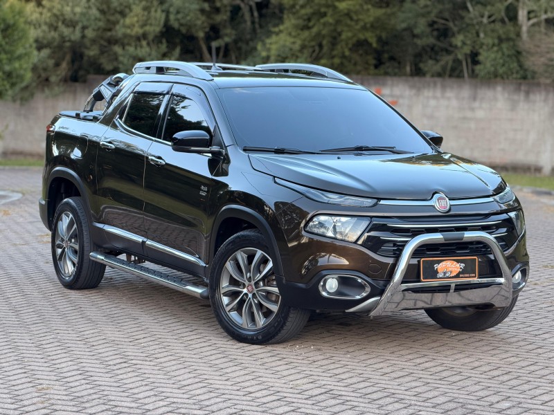 TORO 2.0 16V VOLCANO AT9 4X4 FLEX 4P AUTOMÁTICO