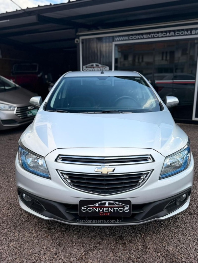 PRISMA 1.4 MPFI LT 8V FLEX 4P AUTOMÁTICO - 2014 - LAJEADO