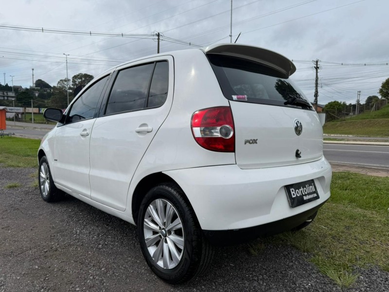 FOX 1.0 MI 8V FLEX 4P MANUAL - 2009 - FARROUPILHA