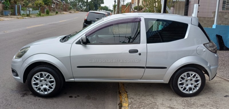 KA 1.0 MPI 8V FLEX 2P MANUAL - 2013 - FARROUPILHA