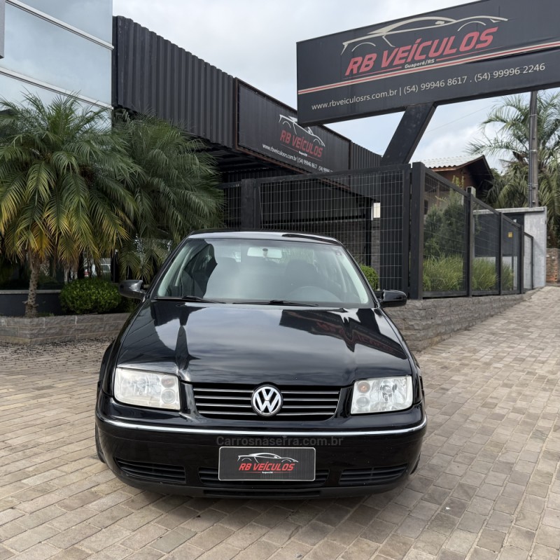 BORA 2.0 MI 8V GASOLINA 4P MANUAL - 2007 - GUAPORé