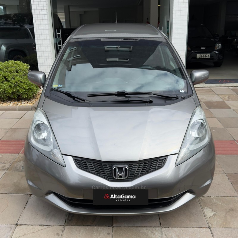 FIT 1.4 LX 16V FLEX 4P MANUAL - 2011 - FLORES DA CUNHA