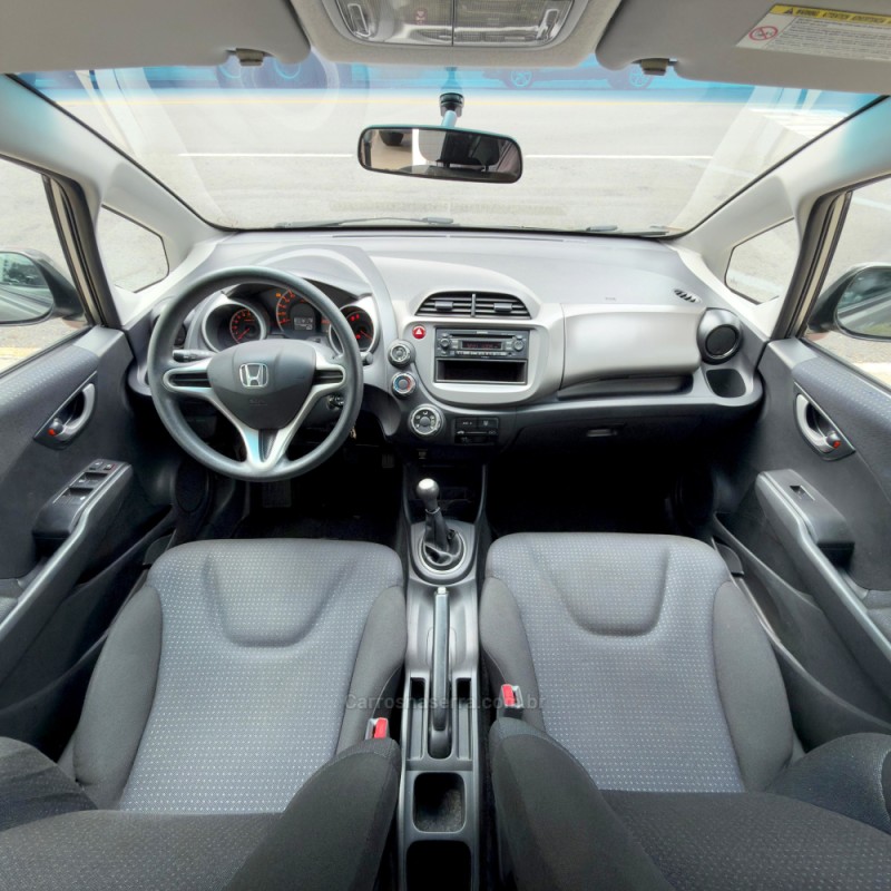 FIT 1.4 LX 16V FLEX 4P MANUAL - 2011 - FLORES DA CUNHA