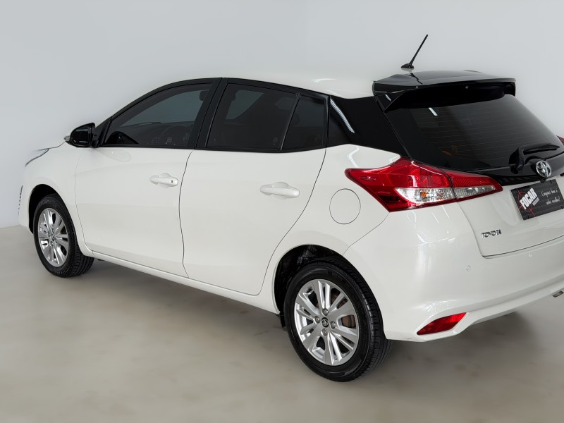 YARIS 1.3 XL LIVE 16V FLEX 4P AUTOMÁTICO - 2019 - CAXIAS DO SUL