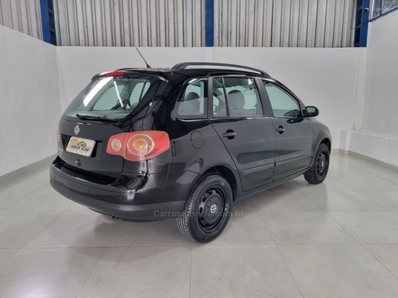 SPACEFOX 1.6 MI 8V FLEX 4P MANUAL - 2009 - VACARIA