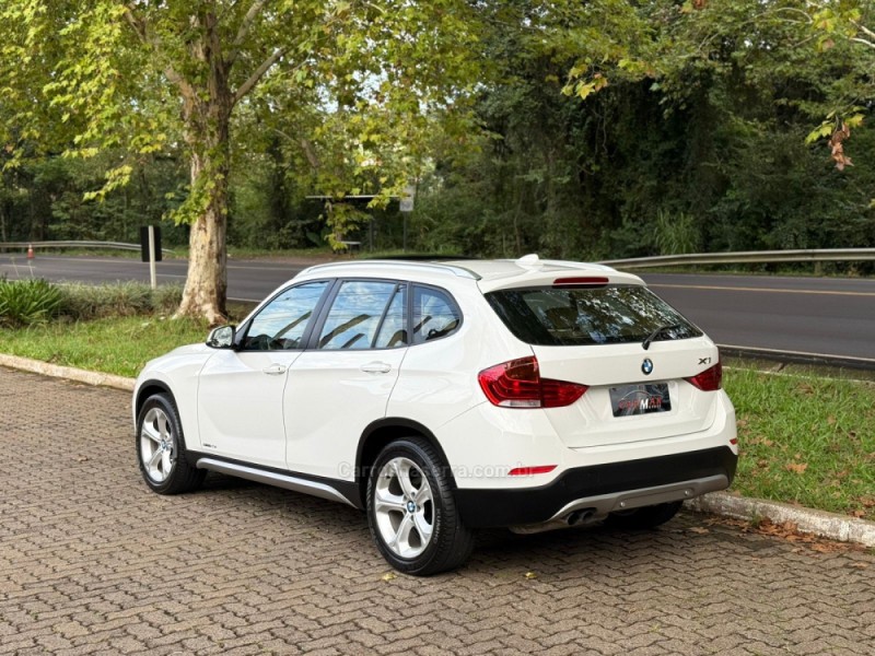 X1 2.0 SDRIVE20I GP PLUS 16V TURBO 4P AUTOMÁTICO - 2014 - DOIS IRMãOS