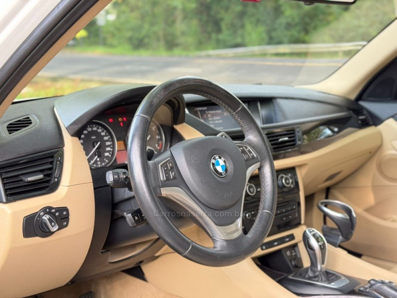 X1 2.0 SDRIVE20I GP PLUS 16V TURBO 4P AUTOMÁTICO - 2014 - DOIS IRMãOS