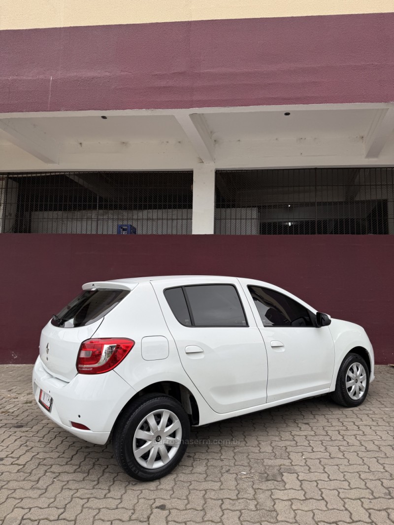 SANDERO  - 2020 - CAXIAS DO SUL