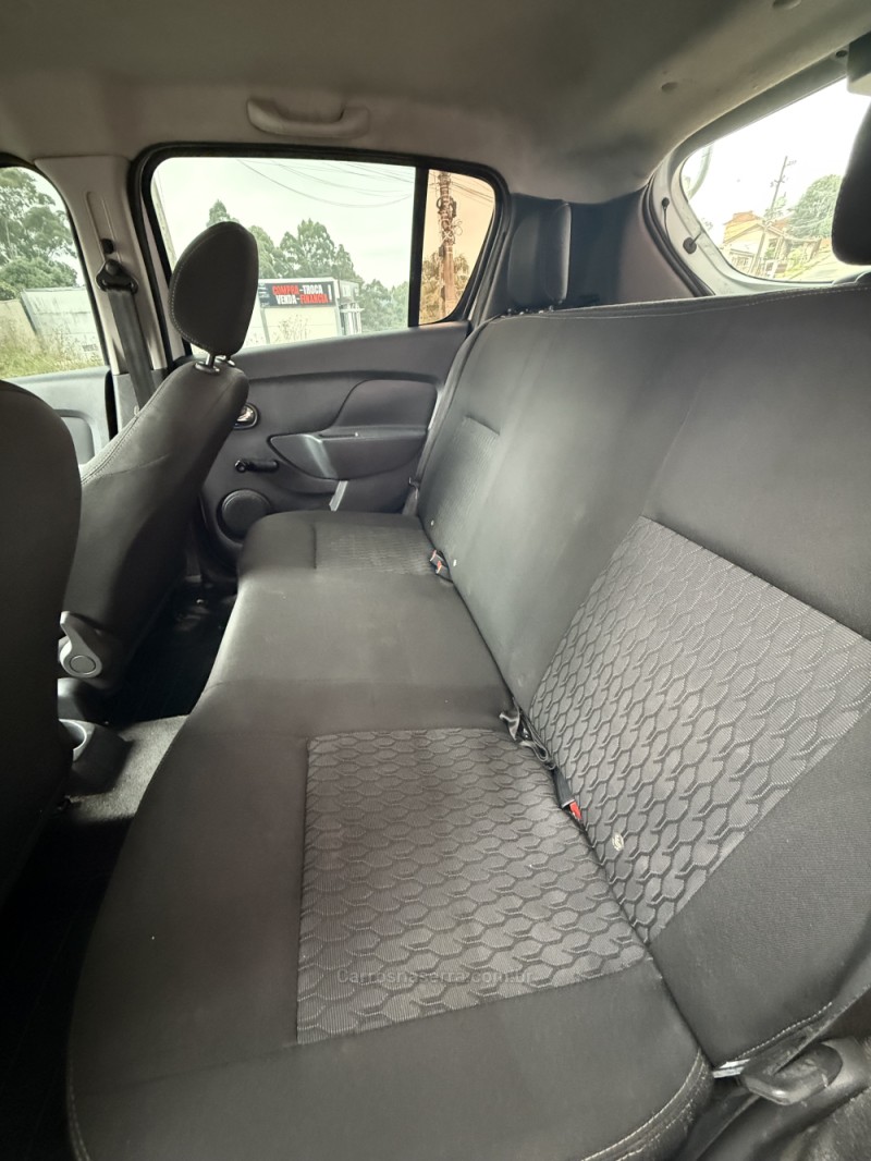 SANDERO  - 2020 - CAXIAS DO SUL