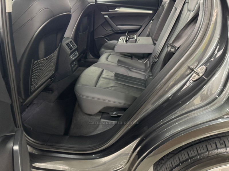 Q5 2.0 TFSI S-LINE S TRONIC 16V GASOLINA 4P AUTOMÁTICO - 2021 - CAXIAS DO SUL