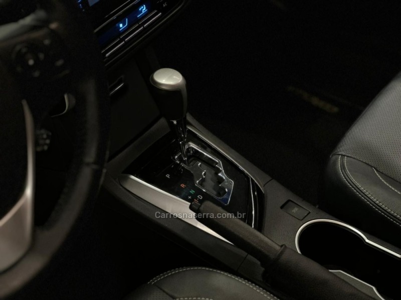 COROLLA 2.0 XEI 16V FLEX 4P AUTOMÁTICO - 2019 - CAXIAS DO SUL