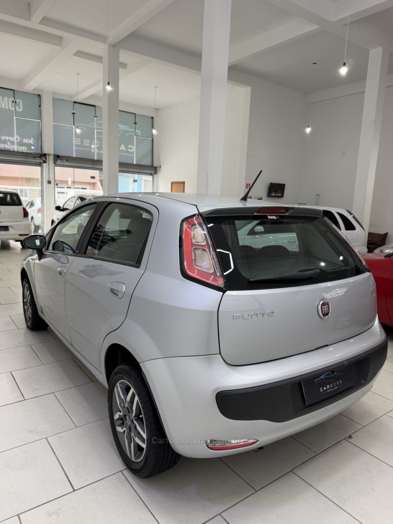 PUNTO 1.4 ATTRACTIVE 8V FLEX 4P MANUAL - 2014 - CAXIAS DO SUL