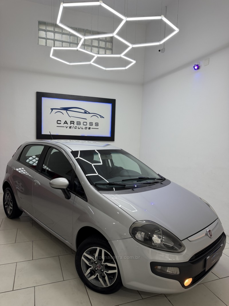 PUNTO 1.4 ATTRACTIVE 8V FLEX 4P MANUAL - 2014 - CAXIAS DO SUL
