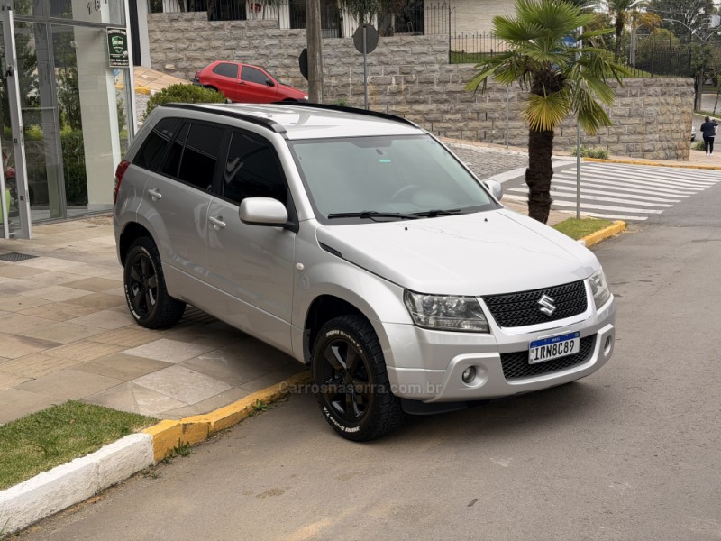 GRAND VITARA 2.0 4X2 16V GASOLINA 4P MANUAL - 2011 - FARROUPILHA