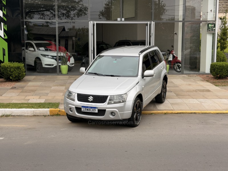 GRAND VITARA 2.0 4X2 16V GASOLINA 4P MANUAL - 2011 - FARROUPILHA