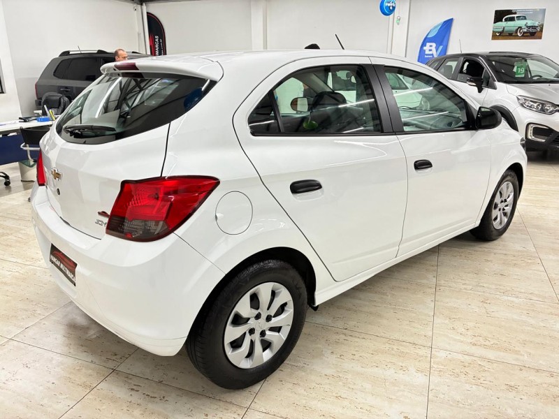 ONIX 1.0 JOY HATCH 8VFLEX 4P MANUAL - 2019 - CAXIAS DO SUL