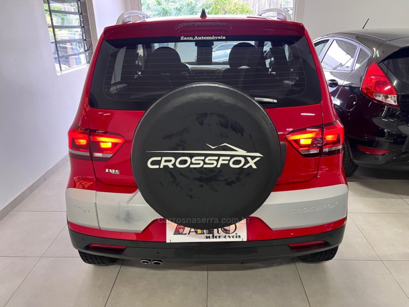 CROSSFOX 1.6 MSI FLEX 16V 4P MANUAL - 2016 - CARLOS BARBOSA