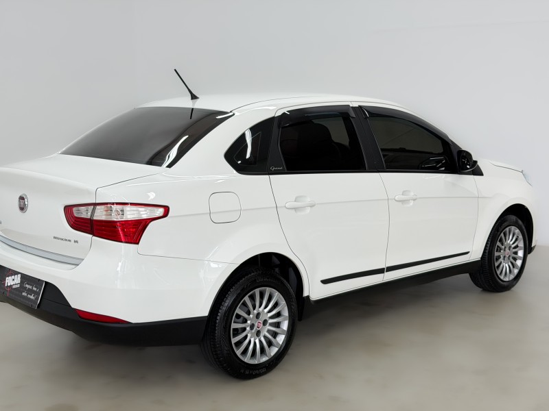 GRAND SIENA 1.4 MPI ATTRACTIVE 8V FLEX 4P MANUAL - 2017 - CAXIAS DO SUL