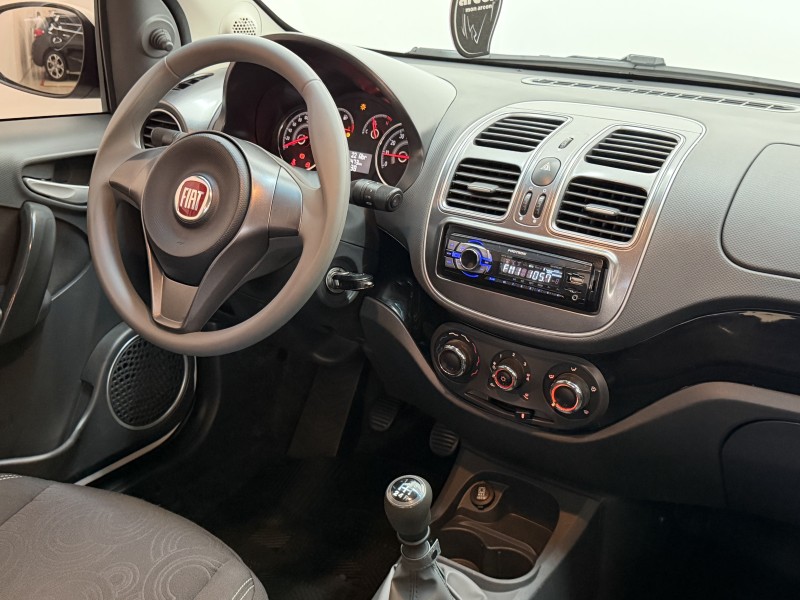 GRAND SIENA 1.4 MPI ATTRACTIVE 8V FLEX 4P MANUAL - 2017 - CAXIAS DO SUL