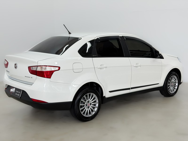 GRAND SIENA 1.4 MPI ATTRACTIVE 8V FLEX 4P MANUAL - 2017 - CAXIAS DO SUL