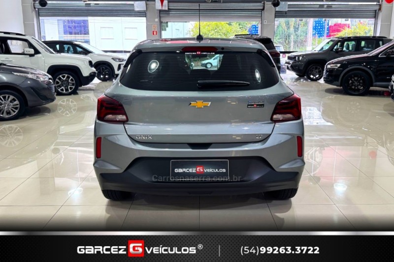 ONIX 1.0 LT 12V TURBO FLEX 4P AUTOMÁTICO - 2024 - BENTO GONçALVES