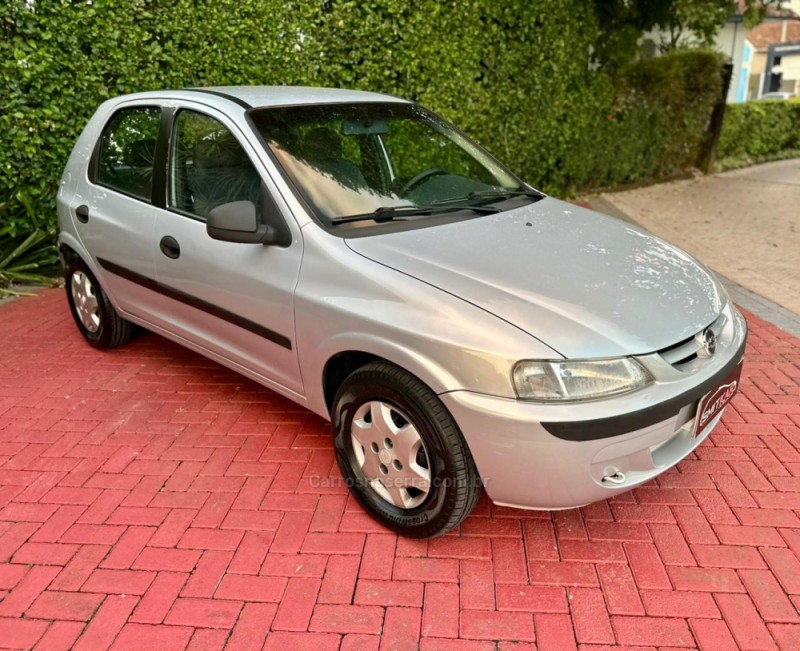 CELTA 1.0 MPFI SUPER 8V FLEX 4P MANUAL - 2004 - ROLANTE