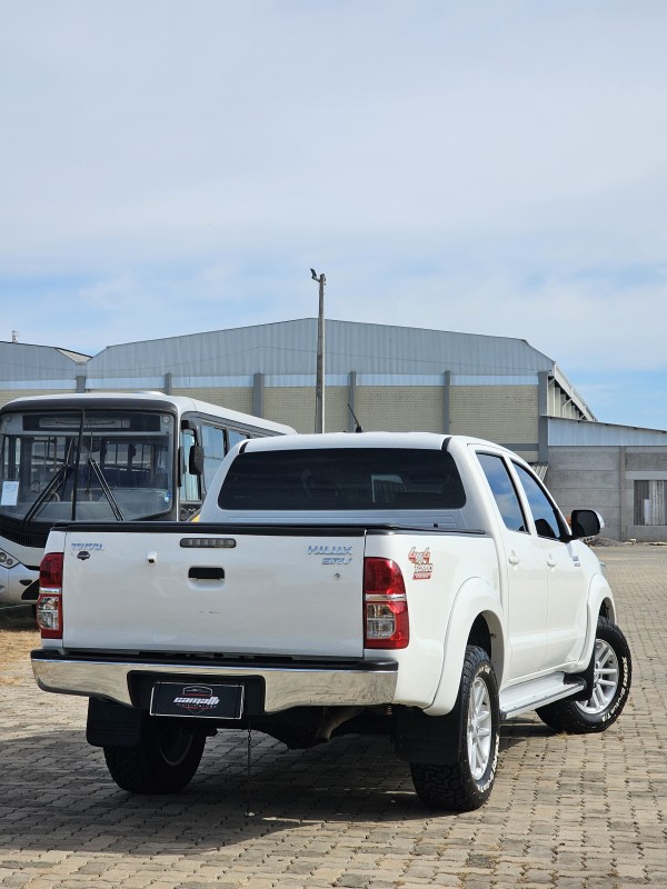 HILUX 3.0 SRV 4X4 CD 16V TURBO INTERCOOLER DIESEL 4P AUTOMÁTICO - 2014 - ANTôNIO PRADO