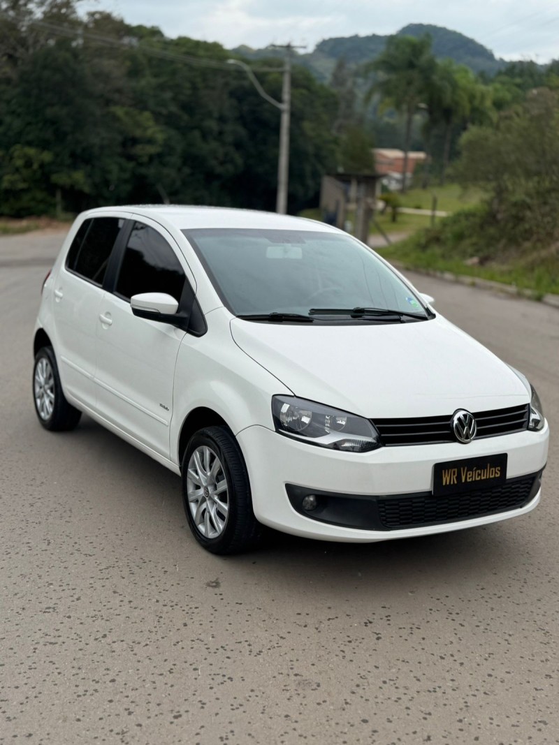 FOX 1.0 MI TREND 8V FLEX 4P MANUAL