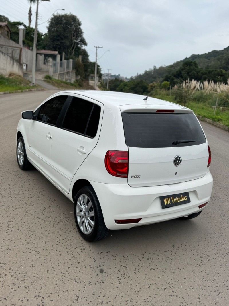 FOX 1.0 MI TREND 8V FLEX 4P MANUAL - 2011 - BENTO GONçALVES