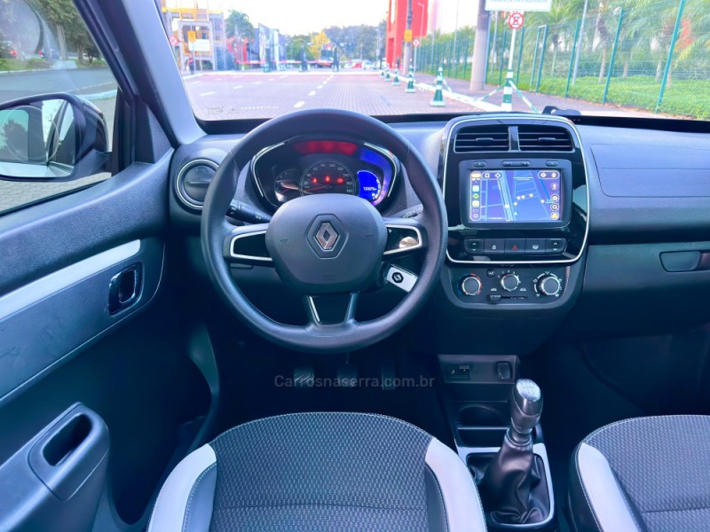 KWID 1.0 12V SCE FLEX INTENSE MANUAL - 2020 - ESTâNCIA VELHA