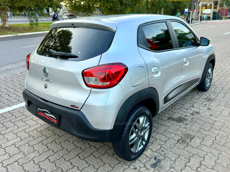 KWID 1.0 12V SCE FLEX INTENSE MANUAL - 2020 - ESTâNCIA VELHA
