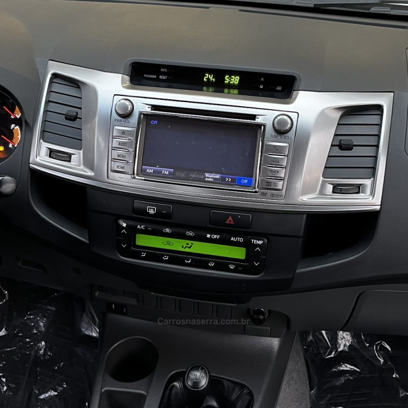 HILUX 3.0 SRV 4X4 CD 16V TURBO INTERCOOLER DIESEL 4P AUTOMÁTICO - 2014 - VACARIA