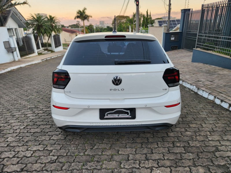 POLO 1.0 TSI FLEX 4P MANUAL - 2025 - MONTENEGRO