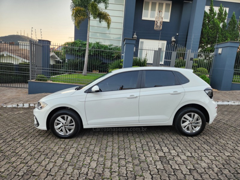 POLO 1.0 TSI FLEX 4P MANUAL - 2025 - MONTENEGRO