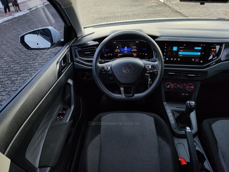 POLO 1.0 TSI FLEX 4P MANUAL - 2025 - MONTENEGRO