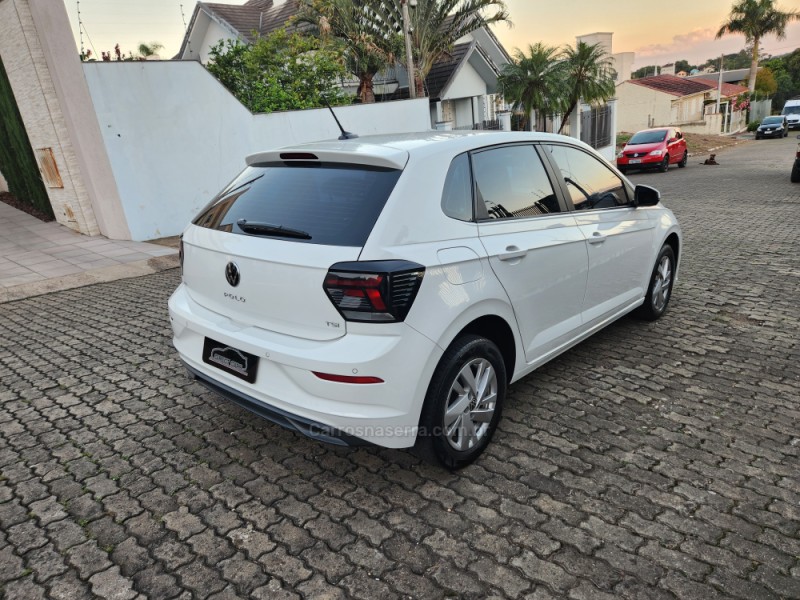 POLO 1.0 TSI FLEX 4P MANUAL - 2025 - MONTENEGRO