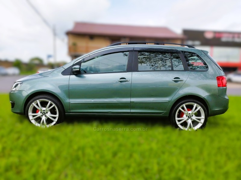 SPACEFOX 1.6 MI TREND 8V FLEX 4P MANUAL - 2011 - NOVO HAMBURGO