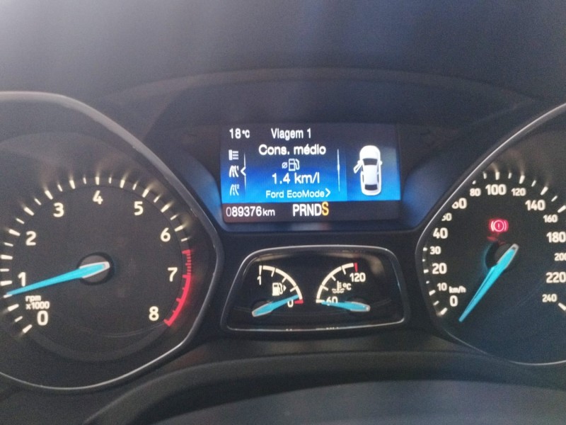 FOCUS 2.0 TITANIUM PLUS FASTBACK 16V FLEX 4P AUTOMÁTICO - 2019 - CAXIAS DO SUL