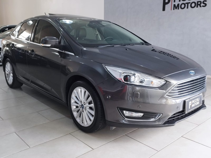 FOCUS 2.0 TITANIUM PLUS FASTBACK 16V FLEX 4P AUTOMÁTICO - 2019 - CAXIAS DO SUL