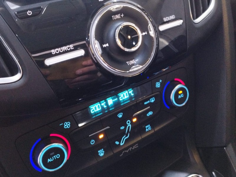FOCUS 2.0 TITANIUM PLUS FASTBACK 16V FLEX 4P AUTOMÁTICO - 2019 - CAXIAS DO SUL