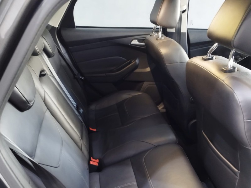 FOCUS 2.0 TITANIUM PLUS FASTBACK 16V FLEX 4P AUTOMÁTICO - 2019 - CAXIAS DO SUL