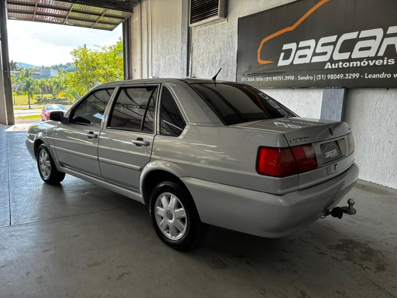SANTANA 2.0 MI 8V GASOLINA 4P MANUAL - 2001 - BOM PRINCíPIO