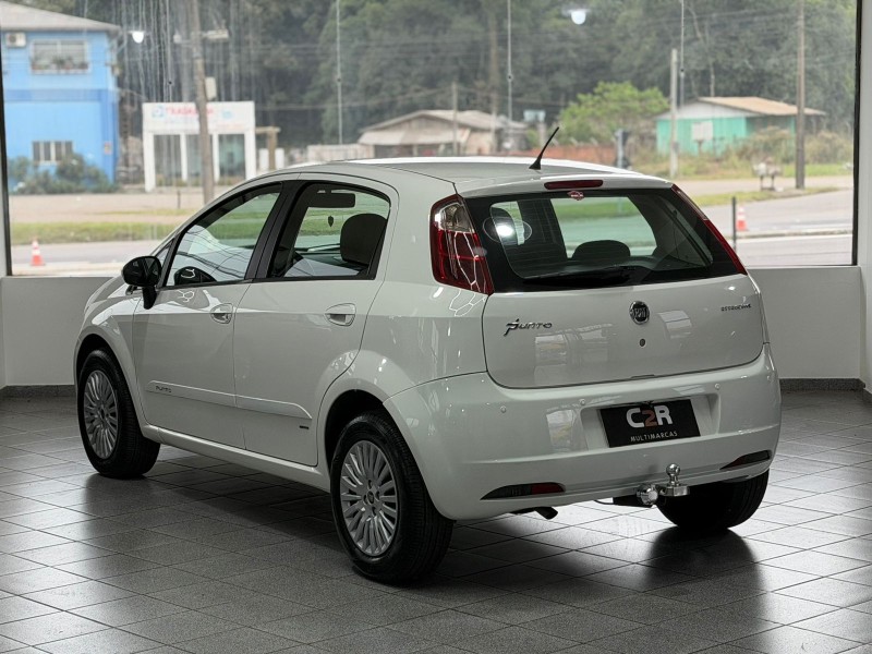 PUNTO 1.4 ATTRACTIVE 8V FLEX 4P MANUAL - 2011 - CAXIAS DO SUL