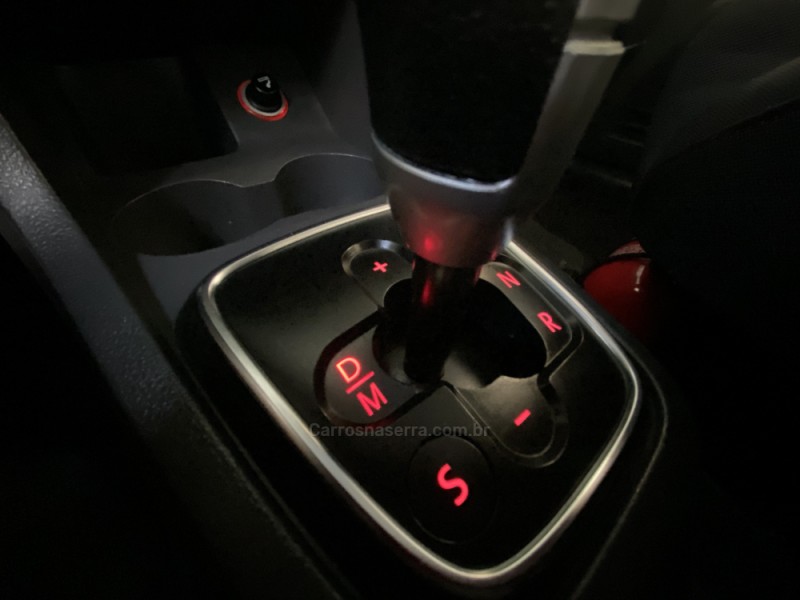 SPACEFOX 1.6 MI SPORTLINE 8V FLEX 4P AUTOMATIZADO - 2013 - NOVA PRATA