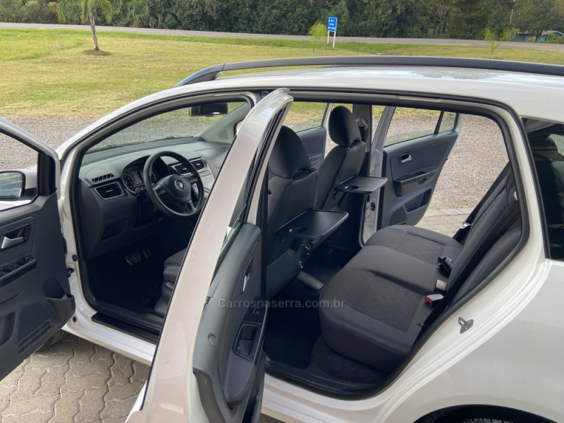 SPACEFOX 1.6 MI SPORTLINE 8V FLEX 4P AUTOMATIZADO - 2013 - NOVA PRATA