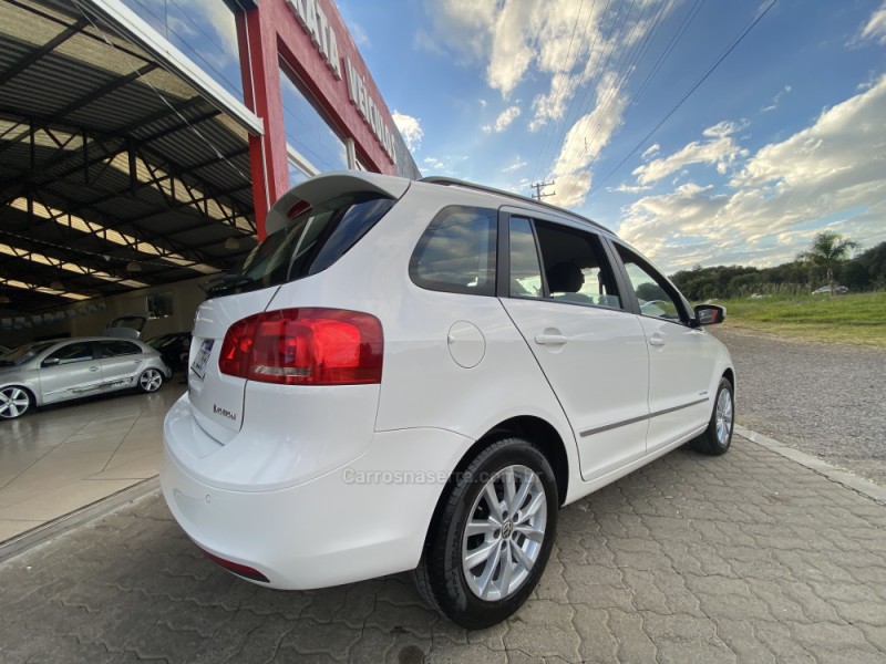 SPACEFOX 1.6 MI SPORTLINE 8V FLEX 4P AUTOMATIZADO - 2013 - NOVA PRATA