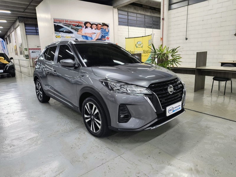 kicks 1.6 advance 16v flex 4p automatico 2022 caxias do sul