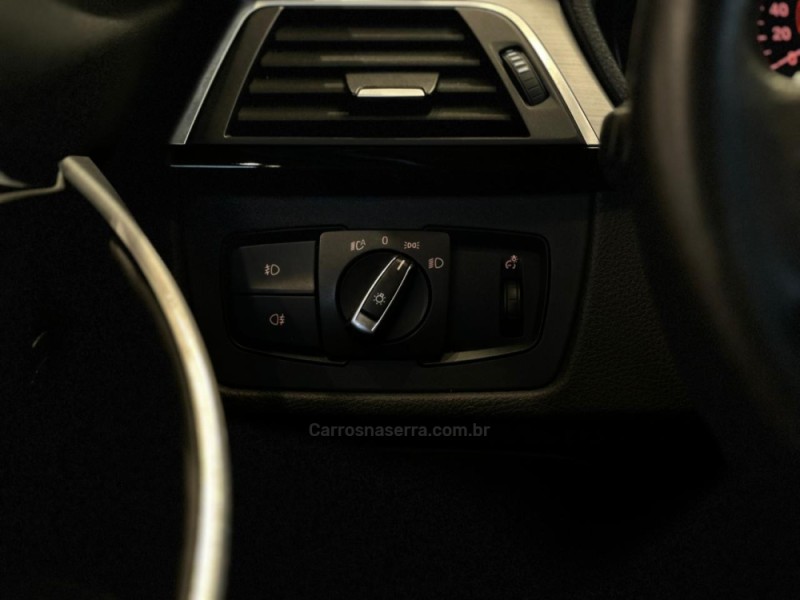 320I 2.0 SPORT GP 16V TURBO GASOLINA 4P AUTOMÁTICO - 2017 - CAXIAS DO SUL